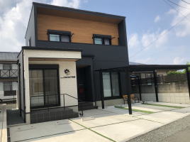 �F�{���̕s���Y�@������Ђr�`�j�q�`�s���Y�@�O�ώʐ^